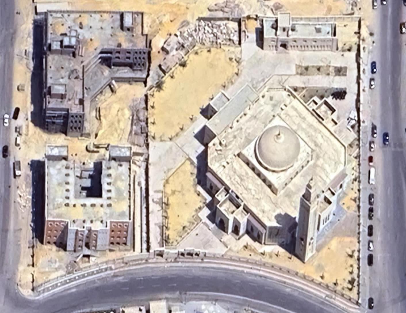 Aerial view of the complex and its dome-centred prayer hall